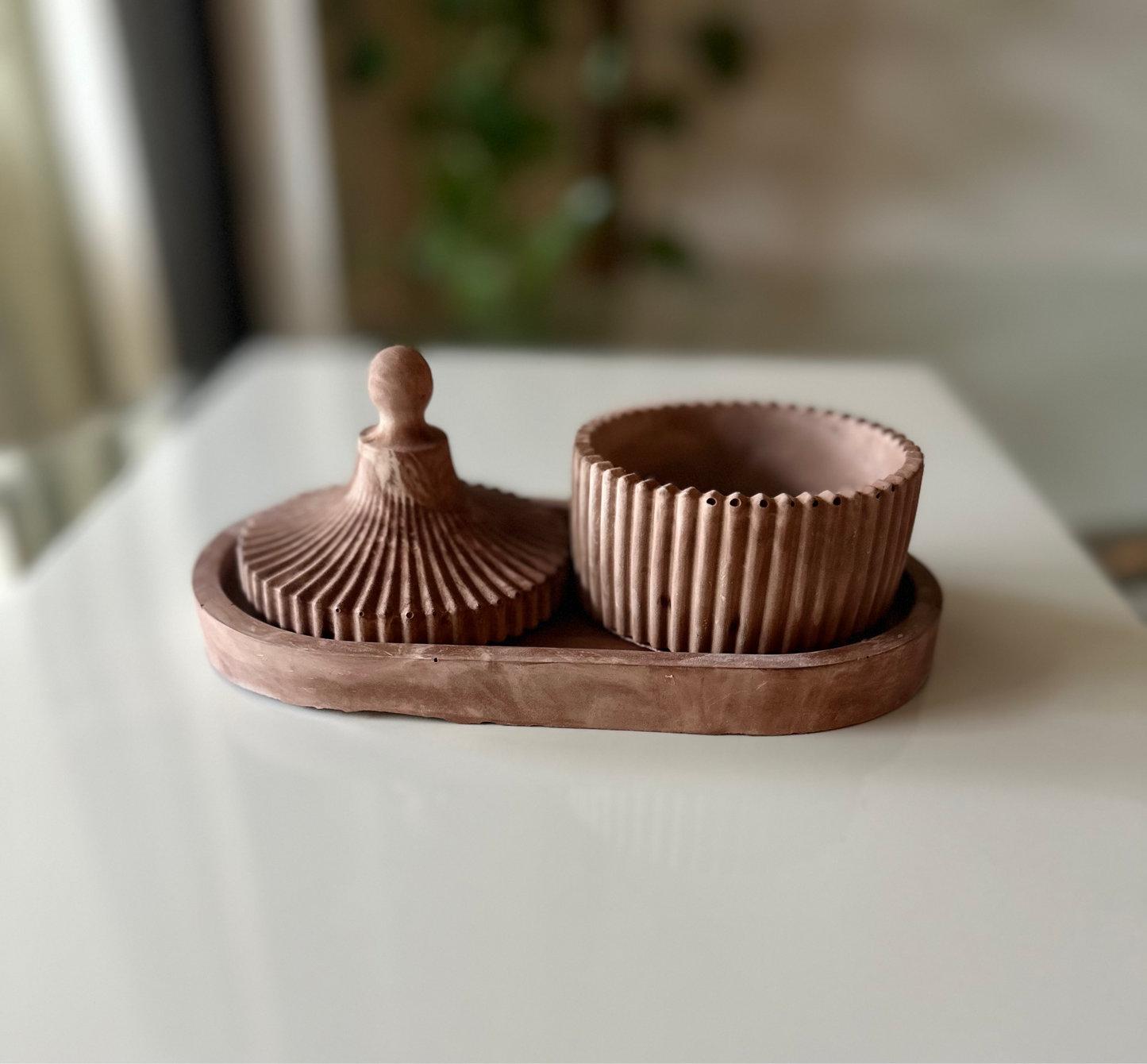 BROWN Marble• Ceramic candle/storage jar with lid and matching tray •FREE x3 soy wax candle refills- Vanilla & Citrus